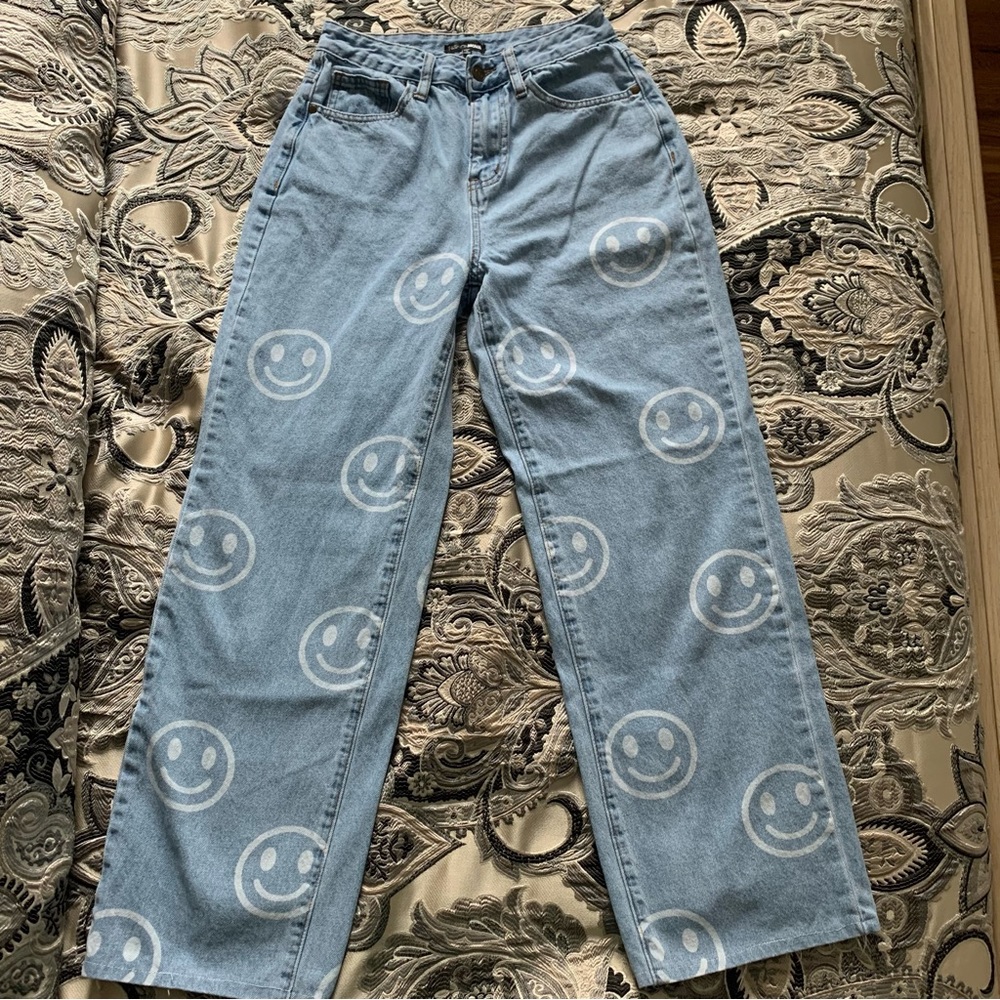 Fashion Nova Boyfriend Smiley Face Jeans